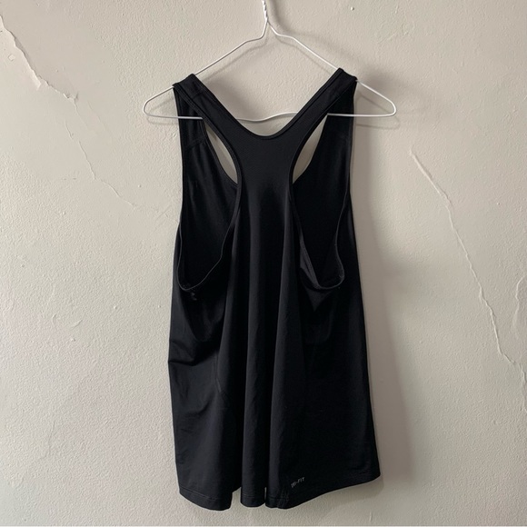 Nike Pro athletic tank - Picture 2 of 4